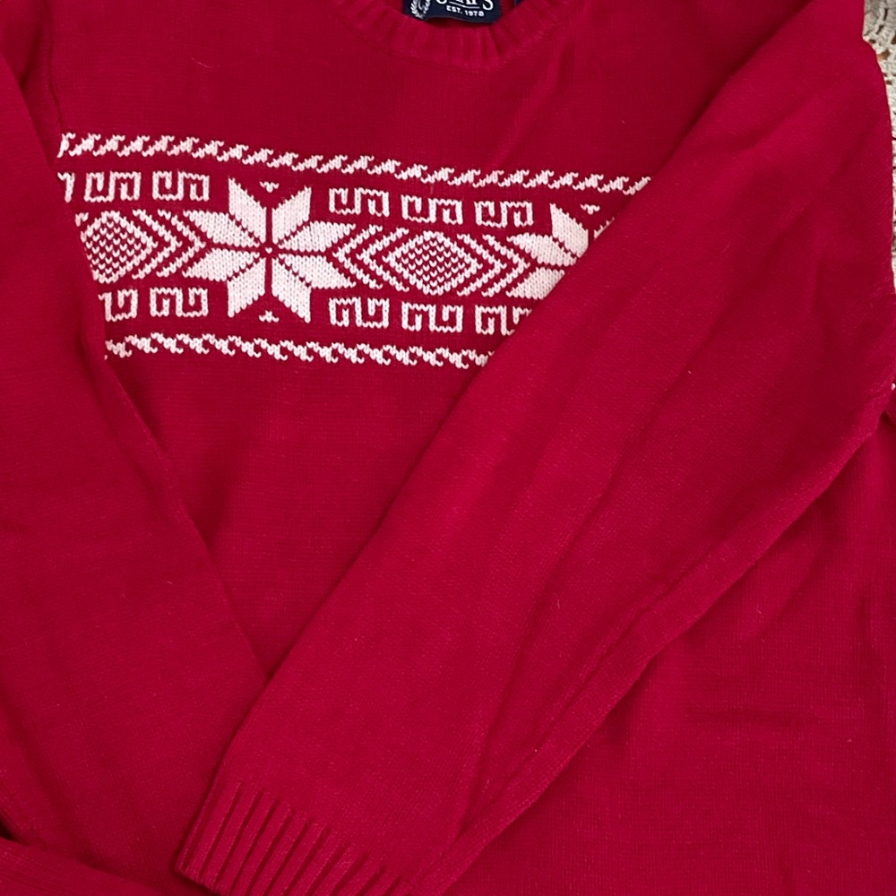 Chaps Red and White Crewneck Sweater